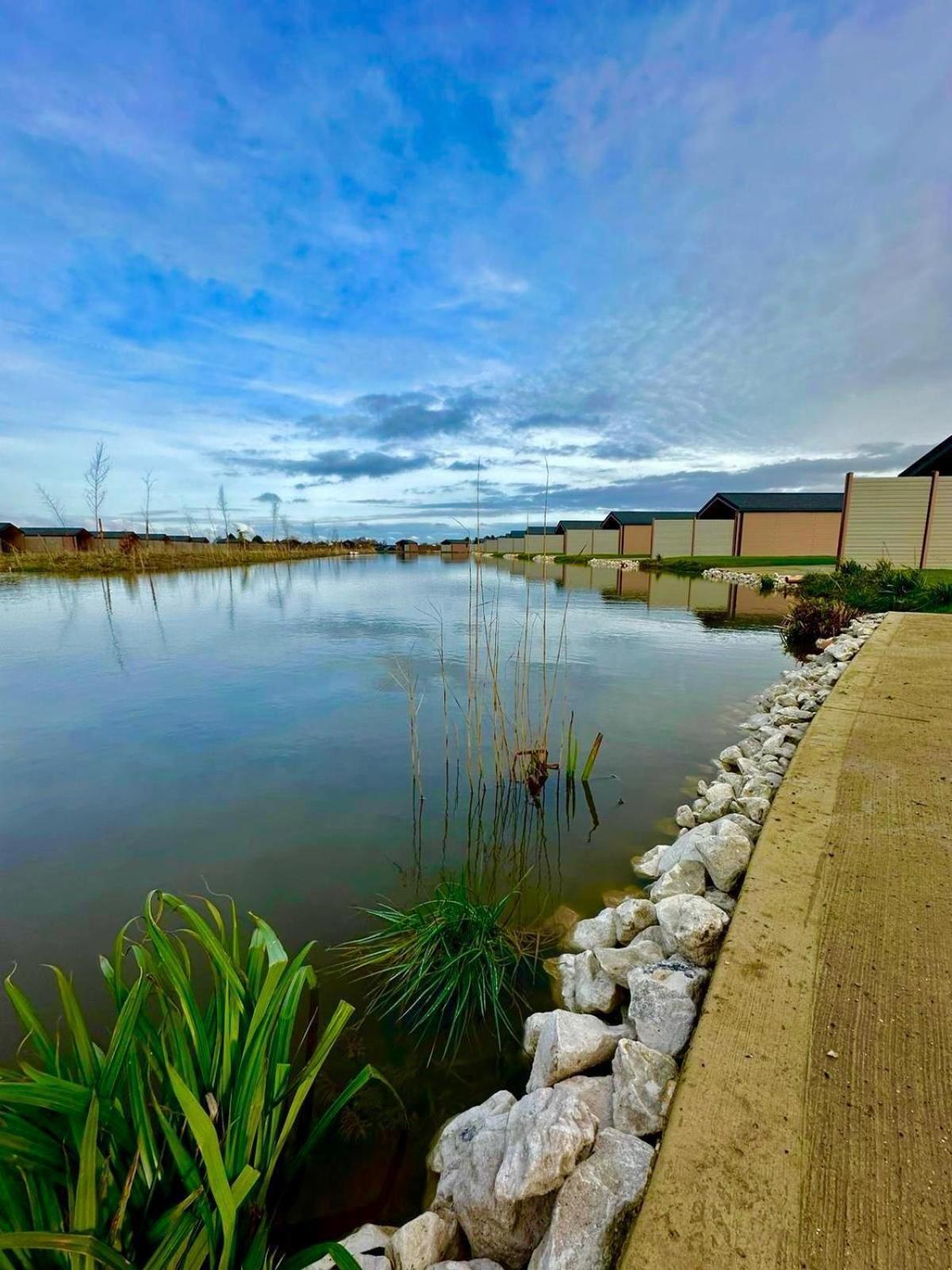 Lakeside Fishing Retreats Бостън Стая снимка
